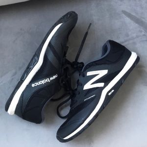 New Balance Minimus